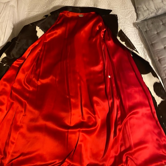 FENDI cow/calf print coat - Picture 6 of 8